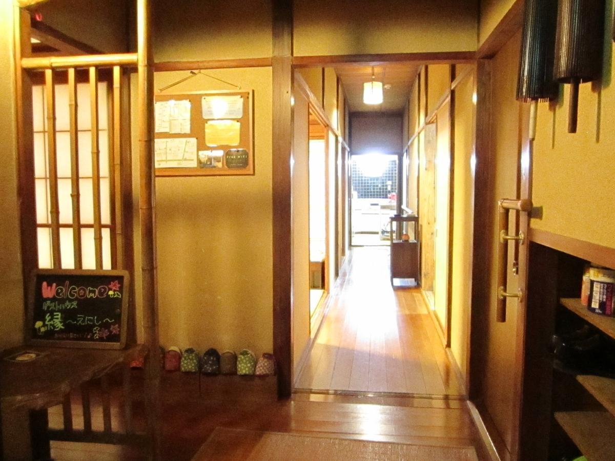 Guest House Enishi Toyama Station Екстериор снимка
